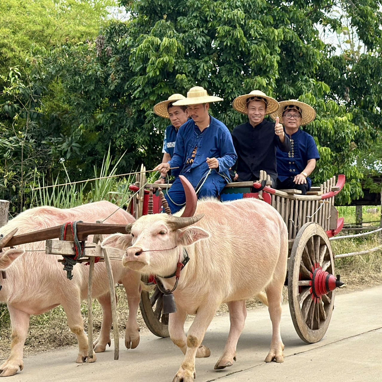 พช.สูงเม่น เข้าร่วมกิจกรรมการประเมินผลงานโครงการคัดเลือกหมู่บ้านเข้มแข็งตามแนวทาง "แผ่นดินธรรม แผ่นดินทอง" ประจำปี 2569 